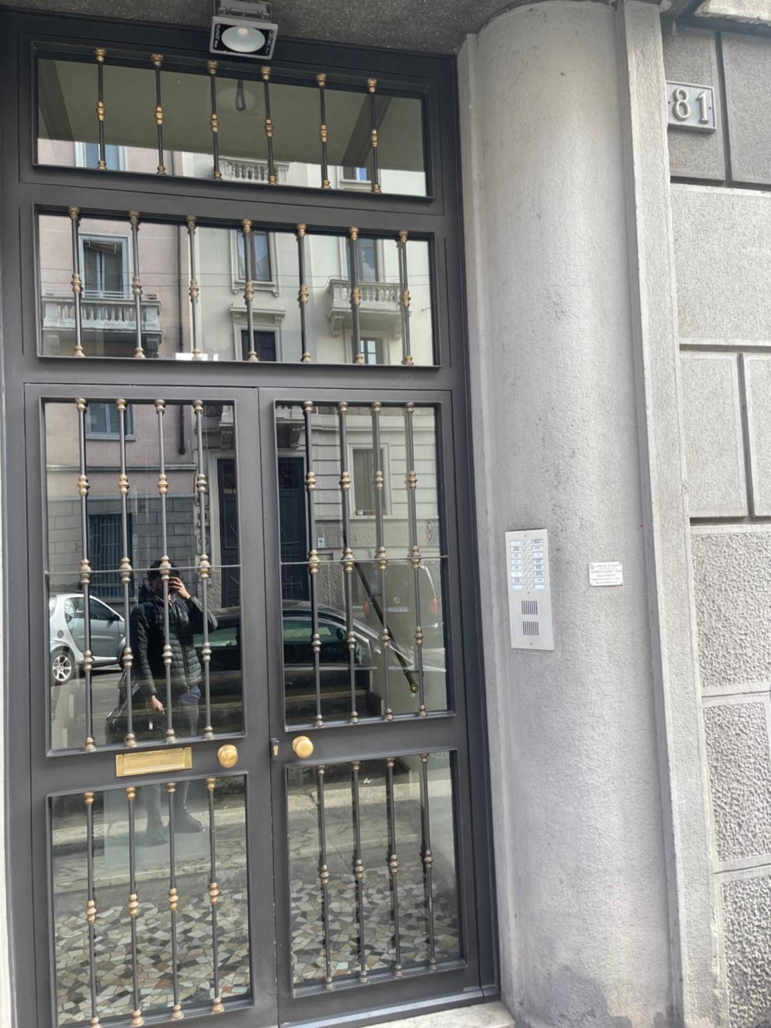 Bilocale Zona Navigli Apartment Milan Exterior photo